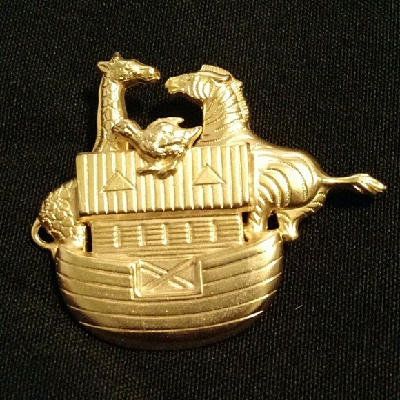 Jewelry - Goldtone Noah's Ark Brooch Zebra, Giraffe, Chicken Jewelry - Goldtone Noah's Ark Brooch Zebra, Giraffe, Chicken